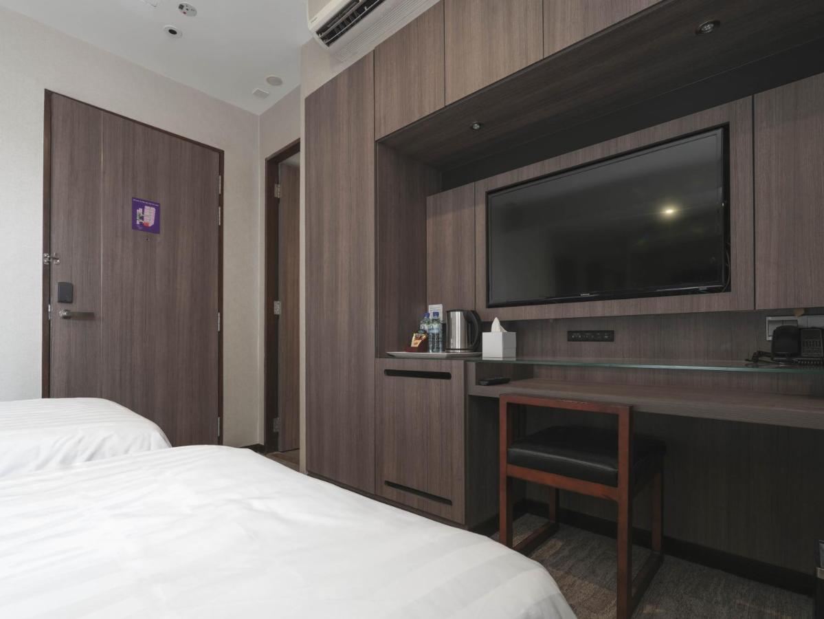 Amrise Hotel Kitchener Сингапур Экстерьер фото